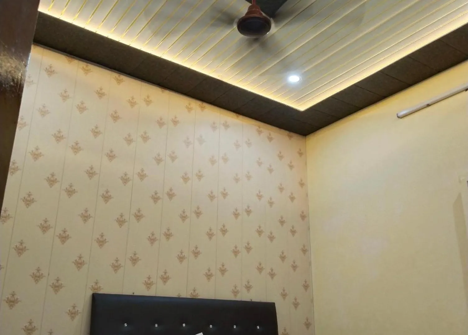 Mandakini Paying Guest House Varanasi